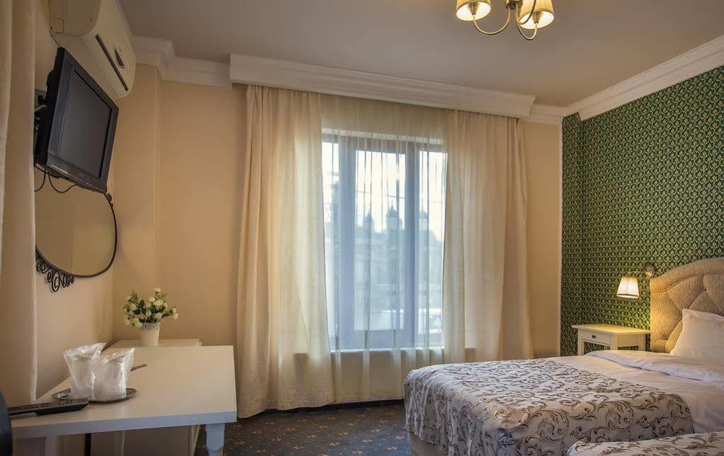 Hotel Eden Iasi Exterior photo